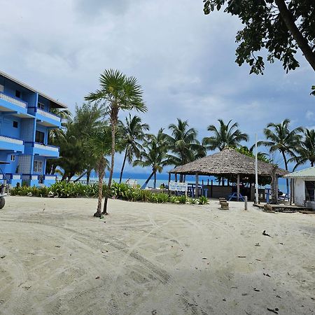 Anchorage Beach Resort Кей-Колкер Экстерьер фото