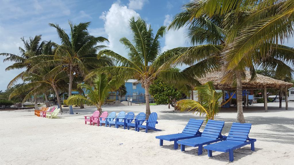 Anchorage Beach Resort Кей-Колкер Экстерьер фото